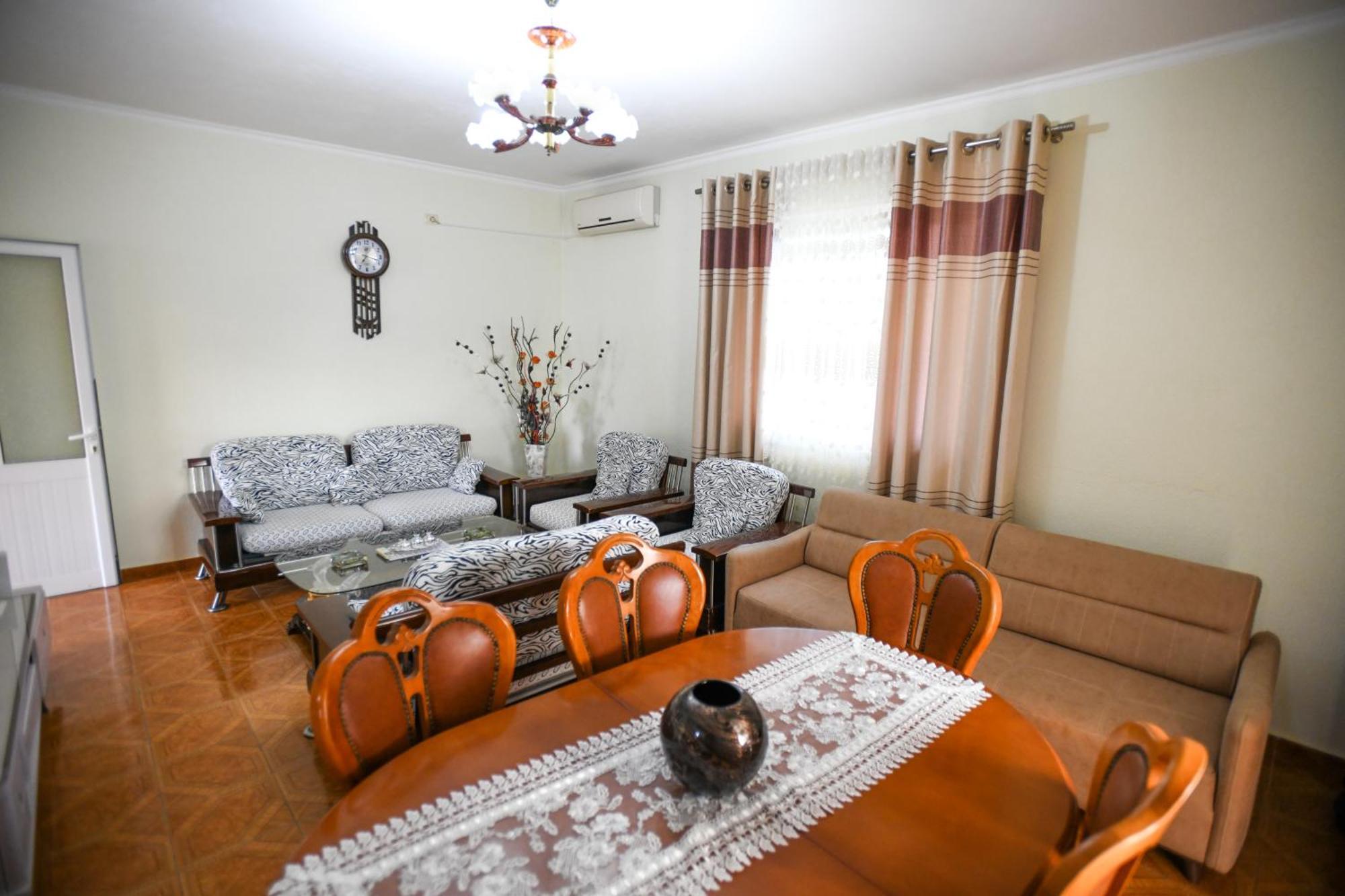 Apartment Darlin Berat Eksteriør bilde